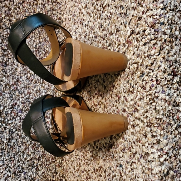 🖤Nine West🖤 women's sandals, size 7.5 - Picture 2 of 8